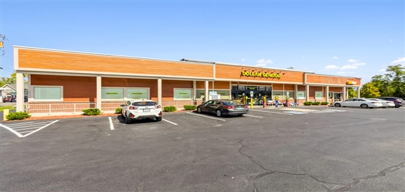 384 Main St Williamstown Massachusetts, 01267 | Dollar General & Subway