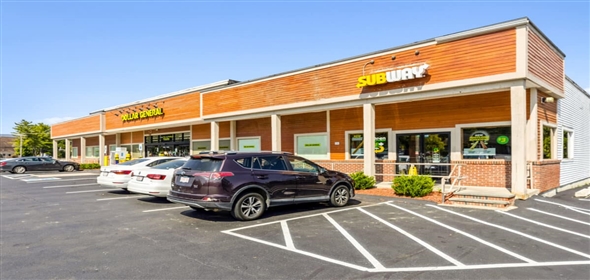 384 Main St Williamstown Massachusetts, 01267 | Dollar General & Subway