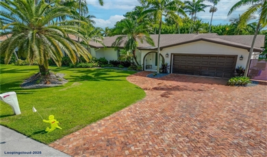 6420 Dolphin Dr , Coral Gables Florida                                                                                              33134