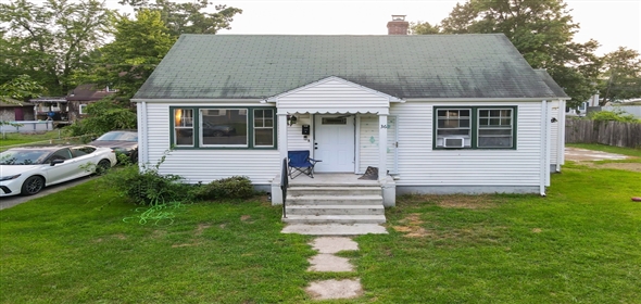 15-27 Bernard St Springfield Massachusetts, 01109 | Beautiful single family home