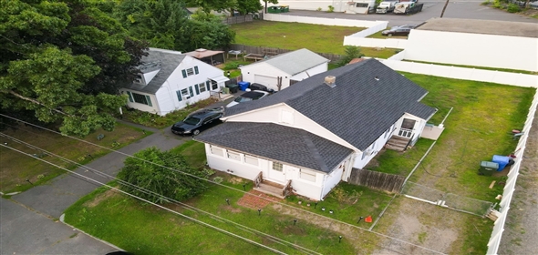 15-27 Bernard St Springfield Massachusetts, 01109 | Beautiful single family home