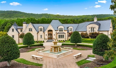 2551 Crow Valley Road NW Dalton Georgia, 30720 | Luxurious French Chateau Estate & Event Venue