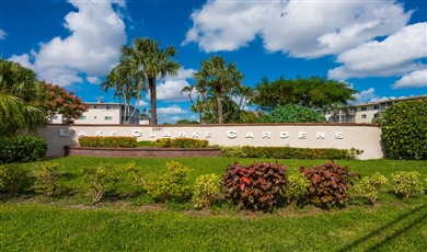 2687 N Garden 206 Drive Lake Worth Florida, 33461 | Beautiful Condo