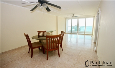 Malecon Avenue # 7-62.  Bolivar, 130001 | Nice beach front apartment