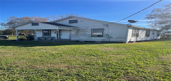 55 County Road 622a Dayton Texas, 77535 | Home with Very Strong Support