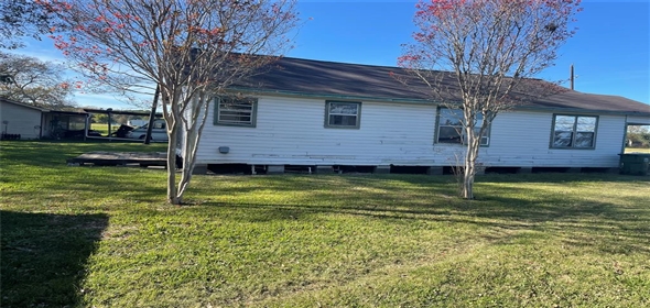 55 County Road 622a Dayton Texas, 77535 | Home with Very Strong Support