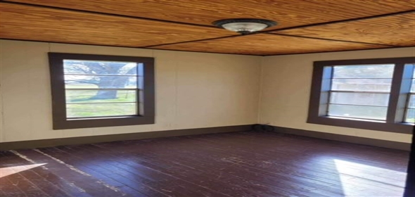 55 County Road 622a Dayton Texas, 77535 | Home with Very Strong Support