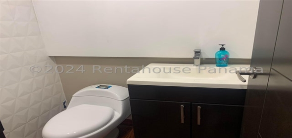 Edificio CC Panama Calle Obarrio 58 E Panama City Panamá Province, 07127 | Exclusive Commercial Building