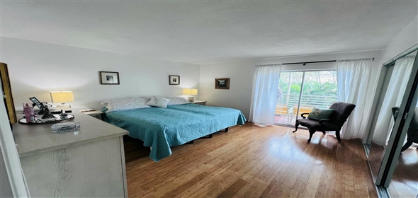 2812 S Garden Drive # 202 Lake Worth Florida, 33461 | Beautiful Condo