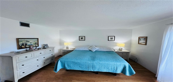 2812 S Garden Drive # 202 Lake Worth Florida, 33461 | Beautiful Condo