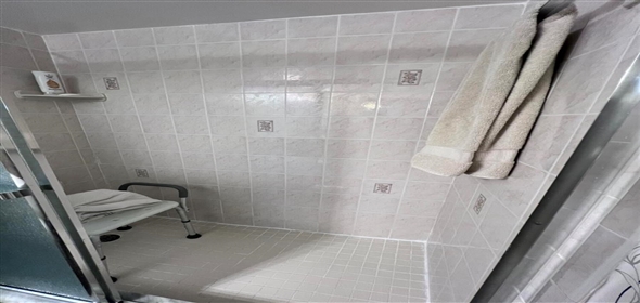 2812 S Garden Drive # 202 Lake Worth Florida, 33461 | Beautiful Condo