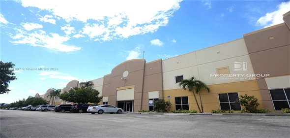 13202 NW 107th Ave # 10 Hialeah Gardens Florida, 33018 | Beautiful Warehouse Office
