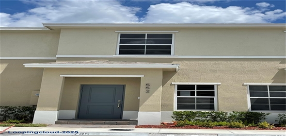 552 NE 4th Ln # 552 Florida City Florida, 33034 | Beautiful Townhouse