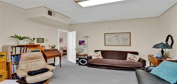 2100 Lakeshore Avenue. Oakland California, 94606 | Commercial/Sale/OfficeBuilding