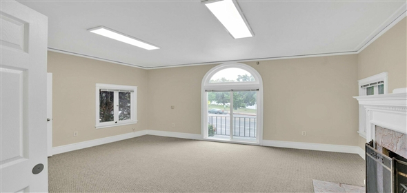 2100 Lakeshore Avenue. Oakland California, 94606 | Commercial/Sale/OfficeBuilding
