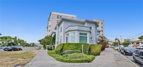 2100 Lakeshore Avenue. Oakland California, 94606 | Commercial/Sale/OfficeBuilding