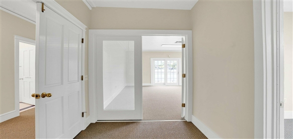 2100 Lakeshore Avenue. Oakland California, 94606 | Commercial/Sale/OfficeBuilding