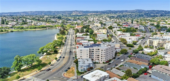 2100 Lakeshore Avenue. Oakland California, 94606 | Commercial/Sale/OfficeBuilding