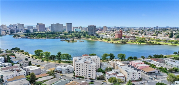 2100 Lakeshore Avenue. Oakland California, 94606 | Commercial/Sale/OfficeBuilding