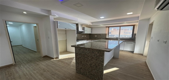 Bahia platium Valencia Carabobo, 2001 | Exclusive apartment