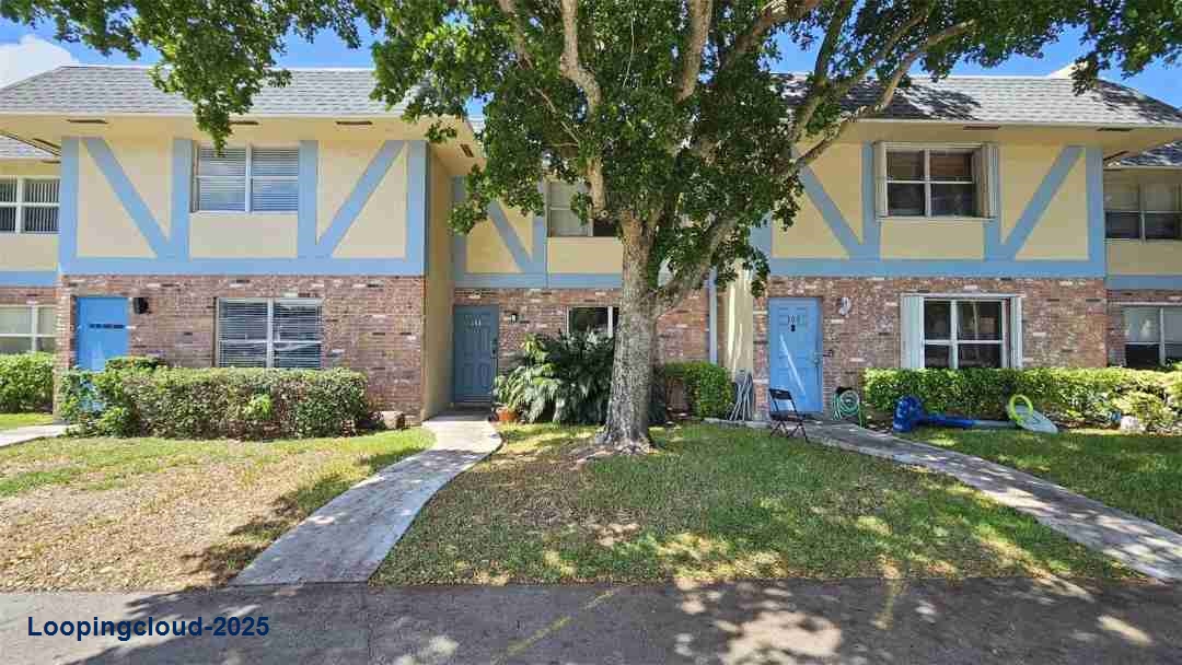 Beautiful Two Story Condo