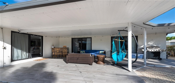 187 Duke Drive Lake Worth Florida, 33460 | Stunning Single Family