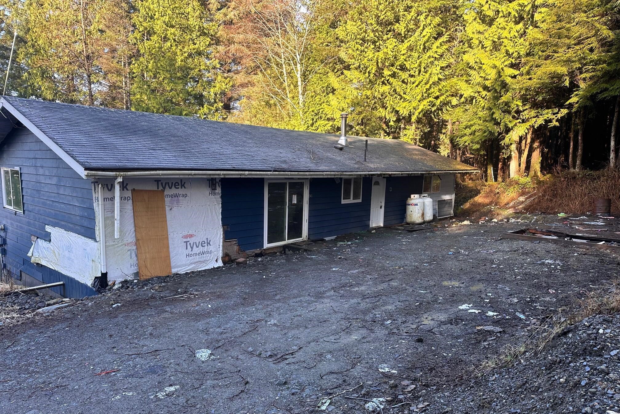 Convenient Single Family House