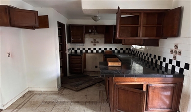  Convenient Single Family House