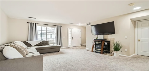 1382 S Cathay Court # 103 Aurora Colorado, 80017 | Charming 2 Bedroom,