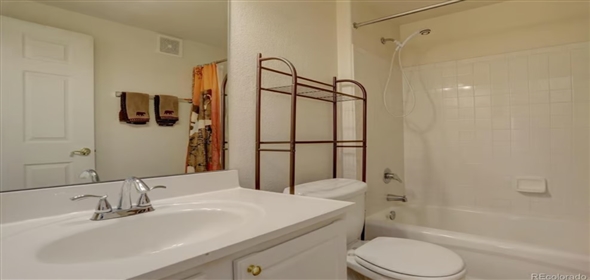 9448 E Florida Avenue # 1078 Denver Colorado, 80247 | Beautiful Home