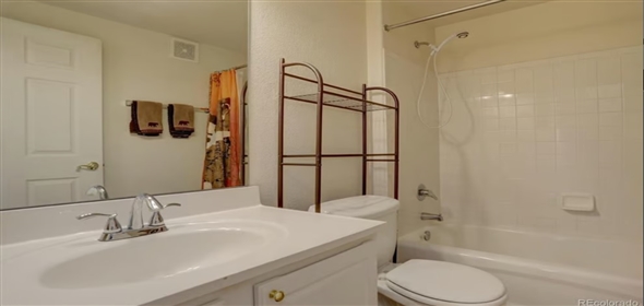 9448 E Florida Avenue # 1078 Denver Colorado, 80247 | Beautiful Home
