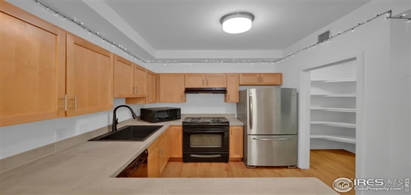 2810 E COLLEGE Avenue # 102 Boulder Colorado, 80303 | Incredible Loft