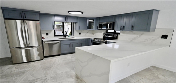 4937 SW 28 Avenue DANIA BEACH, FL 33312 Dania Florida, 33312 | Single Family in Dania 2/2. Just Remodeled!