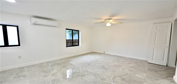 4937 SW 28 Avenue DANIA BEACH, FL 33312 Dania Florida, 33312 | Single Family in Dania 2/2. Just Remodeled!