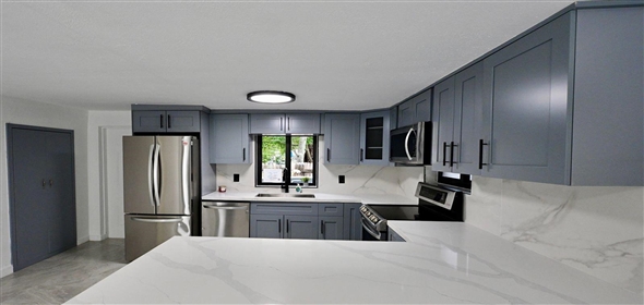4937 SW 28 Avenue DANIA BEACH, FL 33312 Dania Florida, 33312 | Single Family in Dania 2/2. Just Remodeled!