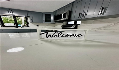 Single Family in Dania 2/2. Just Remodeled!