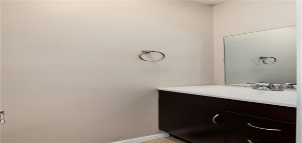 3852 S Evanston Street Aurora Colorado, 80014 | Beautiful Townhouse