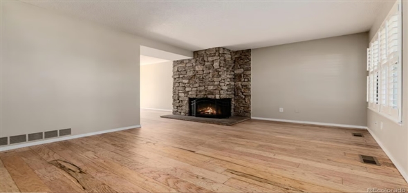 3852 S Evanston Street Aurora Colorado, 80014 | Beautiful Townhouse