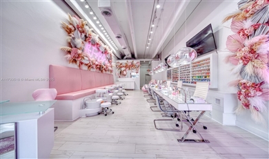 HIALEAH Hialeah Florida, 33018 | Beauty Nail Salon