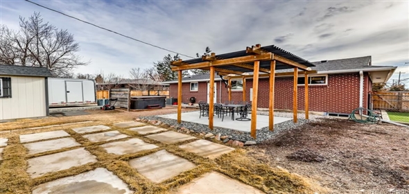 2415 E Maplewood Avenue Centennial Colorado, 80121 | Mid-Century Modern Ranch Style Home