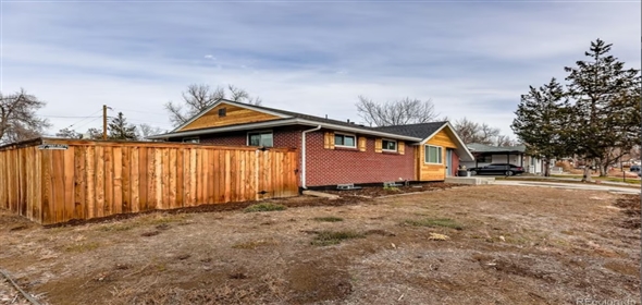 2415 E Maplewood Avenue Centennial Colorado, 80121 | Mid-Century Modern Ranch Style Home
