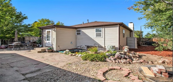 3790 W 54th Avenue Denver Colorado, 80221 | Charming Ranch-Style Home