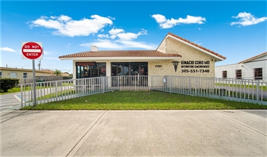 9950 SW 40th St Miami Florida, 33165 | Beautiful medical office