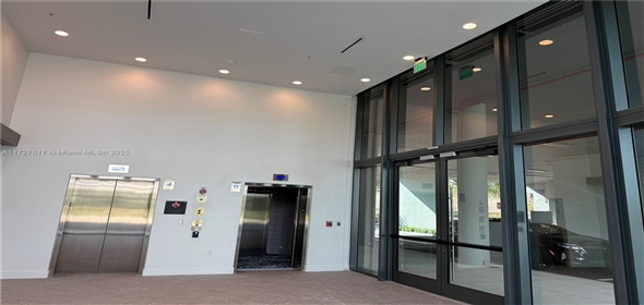 21290 Biscayne Blvd Aventura Florida, 33180 | Amazing Office