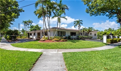 12880 Cyprus Rd North Miami Florida, 33181 | Amazing Singlefamily