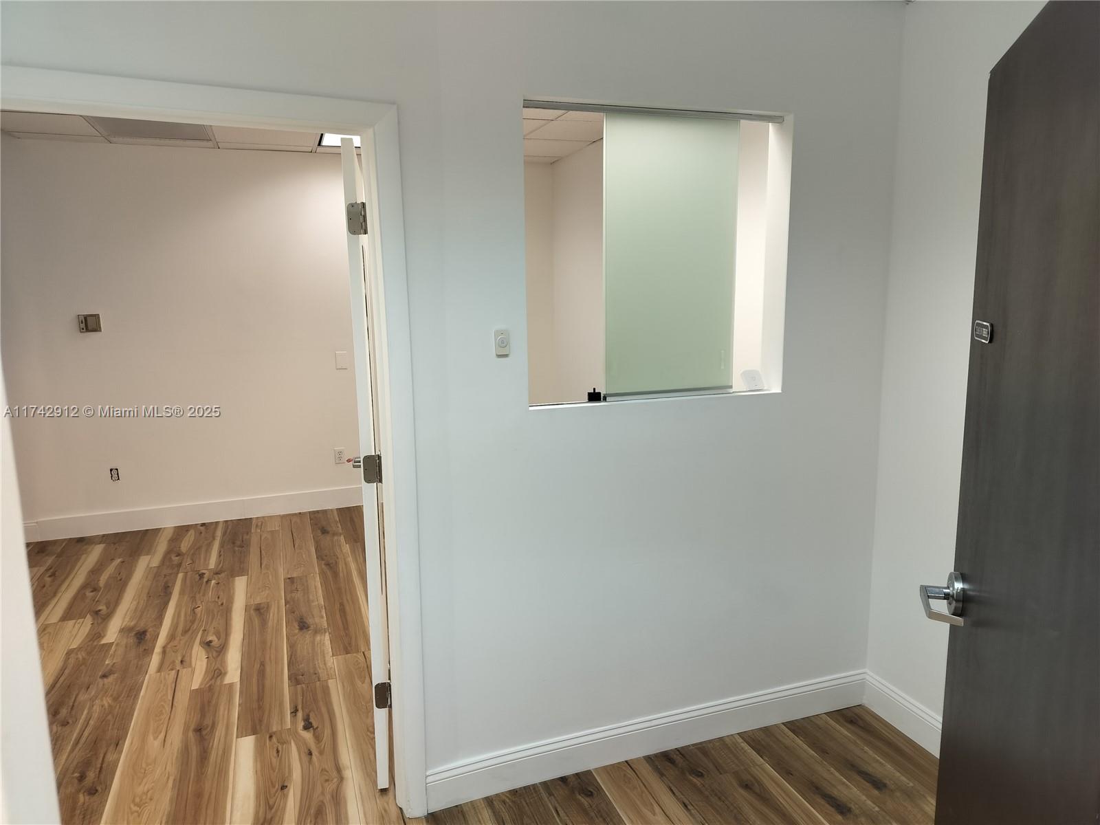 Office for Sale in North Miami Florida 33181