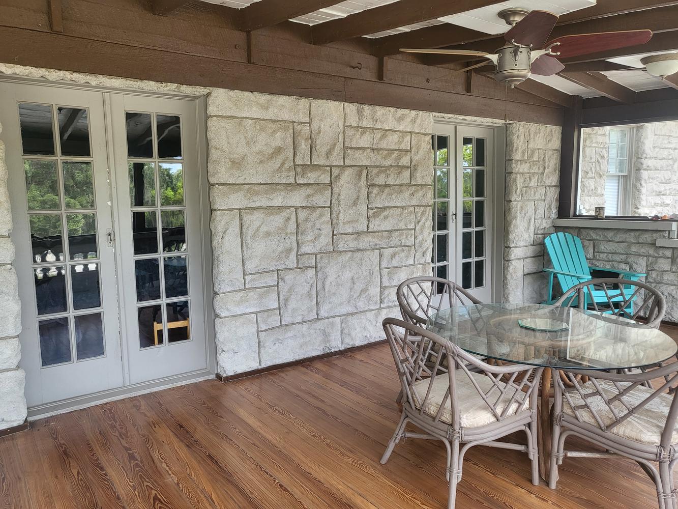 Commercial Property for Sale in Grand Island Florida 32735