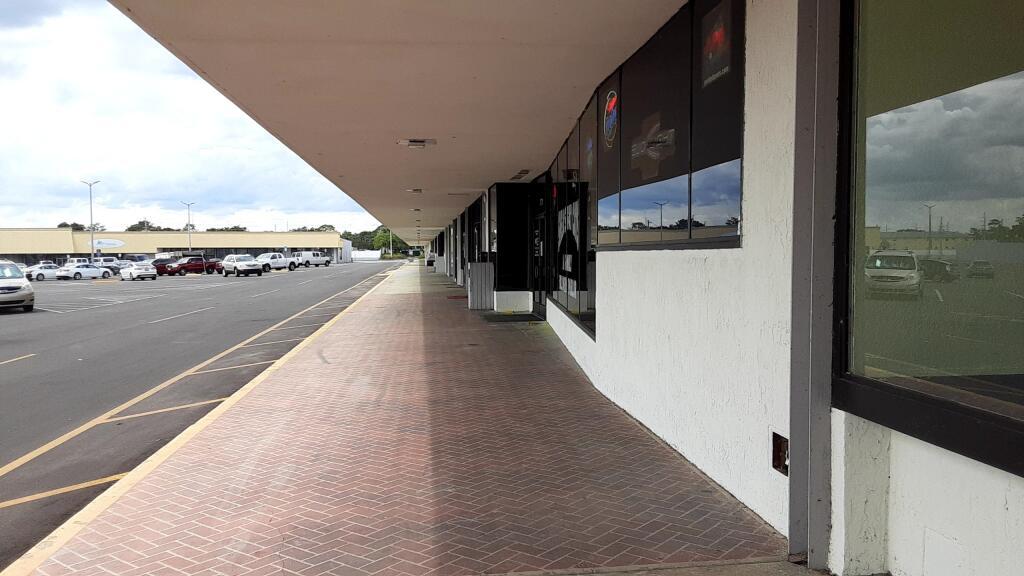 Retail/Office/Medical Space For Lease