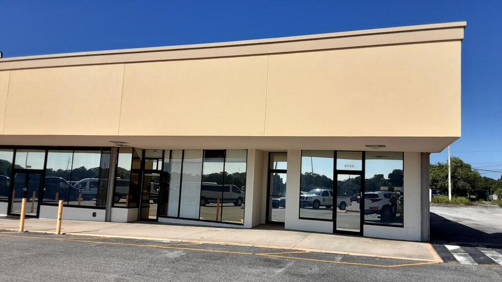 Retail/Office/Medical Space For Lease