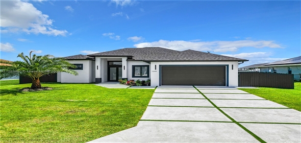 1208 NE 9th Ter Cape Coral Florida, 33909 | Beautiful Single Family